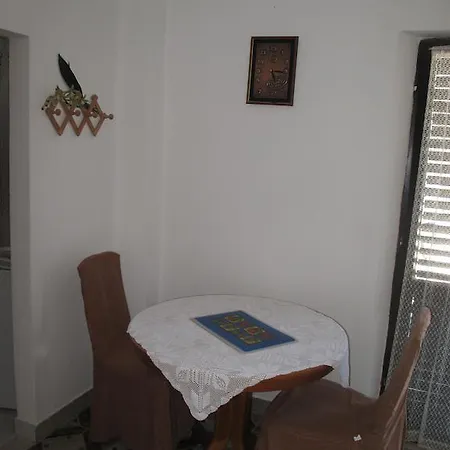 Apartments Zuvela Korcula Town Room photo