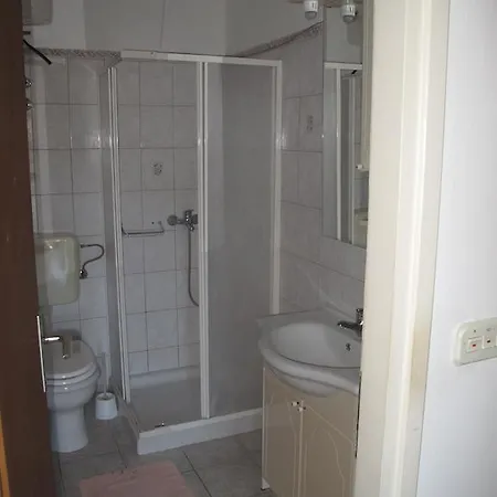 Apartments Zuvela Korcula Town Room photo