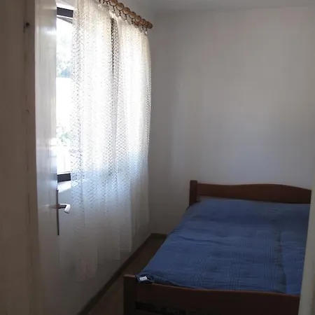 Apartments Zuvela Korcula Town Room photo